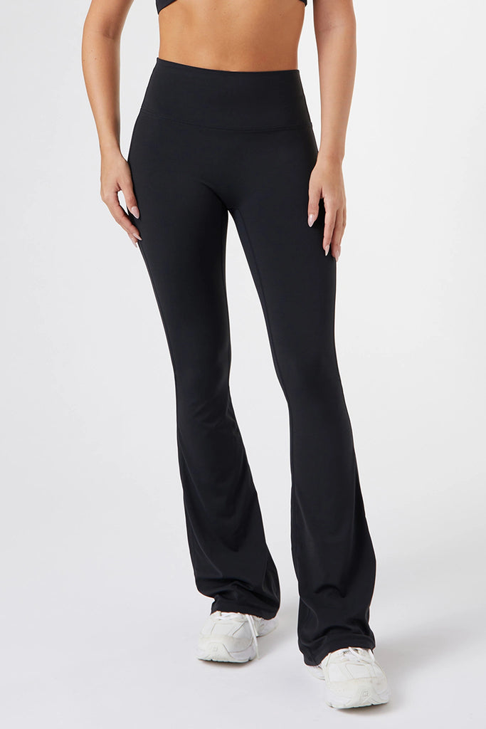 Onam ogliga jinsiy aloqa qilmadi, lekin baribir uni sikdi. Kokrak sorish pornosini tomosha qiling